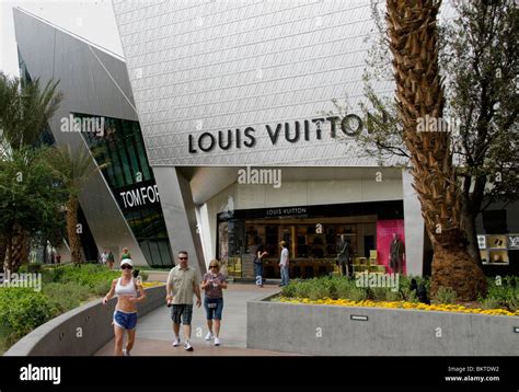 city center louis vuitton|louis vuitton las vegas outlet.